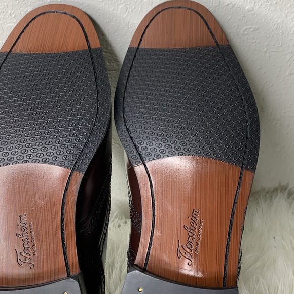 FLORSHEIM Men's Lexington Wing-Tip Oxford - Picture 9 of 13